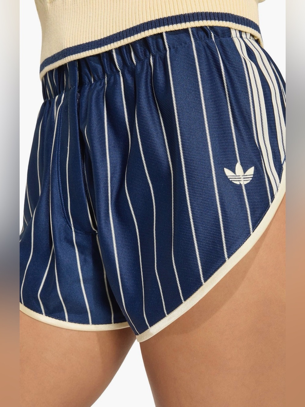 NWT adidas Originals Pinstripe High Waist
Shorts in NIGHT INDIGO/ WARM VANILLA - Picture 3 of 8